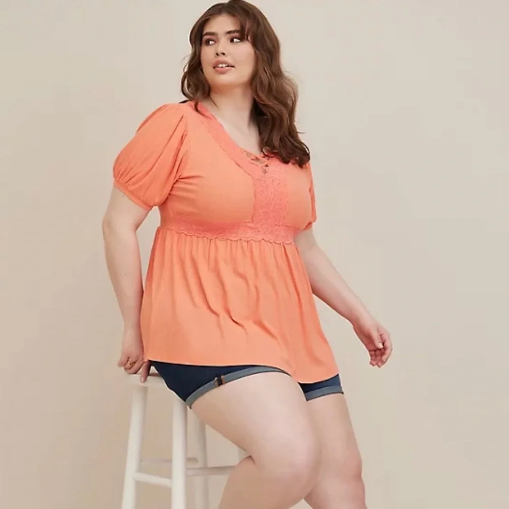 NEW Torrid Coral Babydoll Textured Knit Strappy Short Sleeve Top, Size 2 - Picture 3 of 8